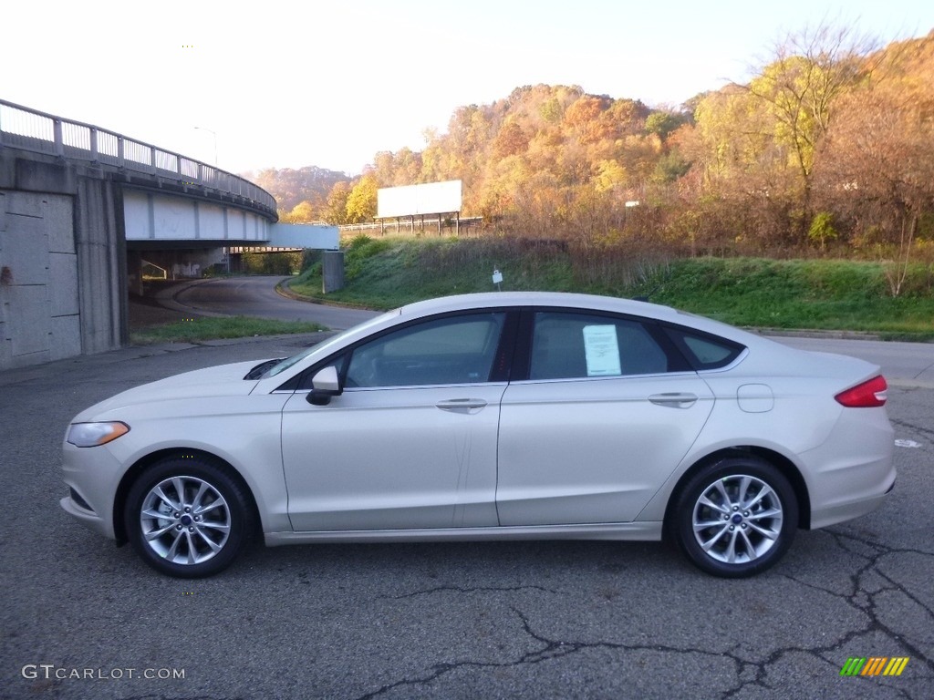 2017 Fusion SE - White Gold / Ebony photo #6