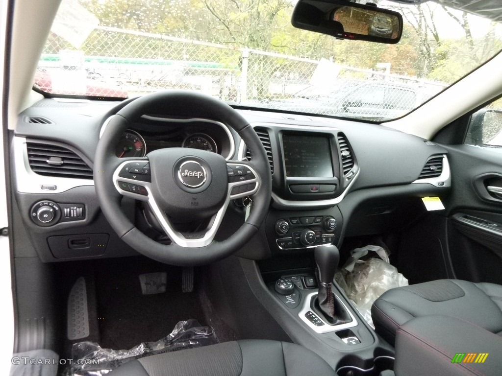 Black Interior 2017 Jeep Cherokee Trailhawk 4x4 Photo #116826202