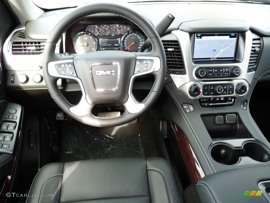 2017 GMC Yukon SLT 4WD Jet Black Dashboard Photo #116830137