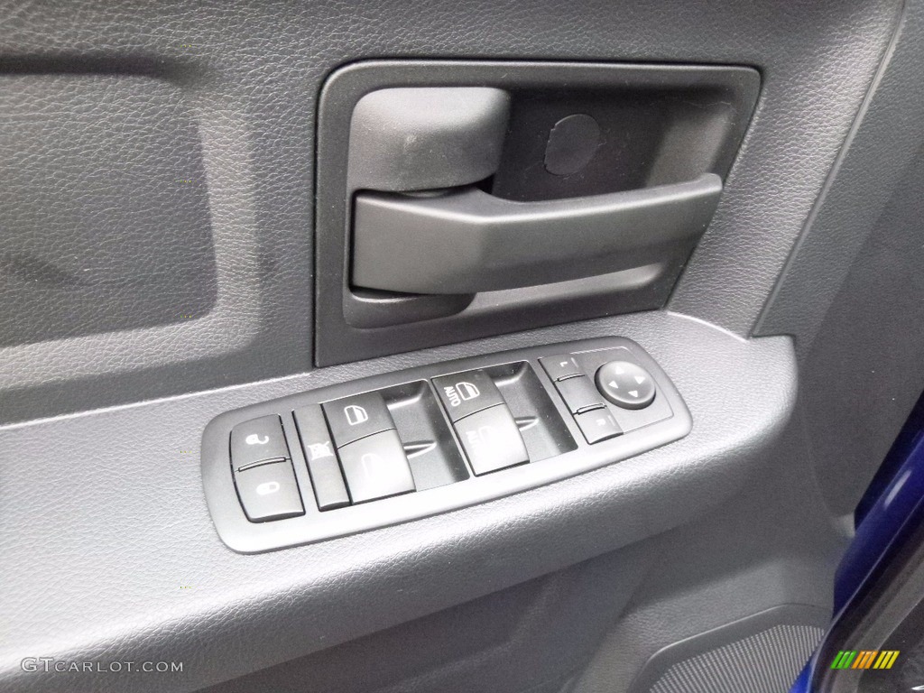 2017 Ram 1500 Express Quad Cab 4x4 Controls Photo #116830428