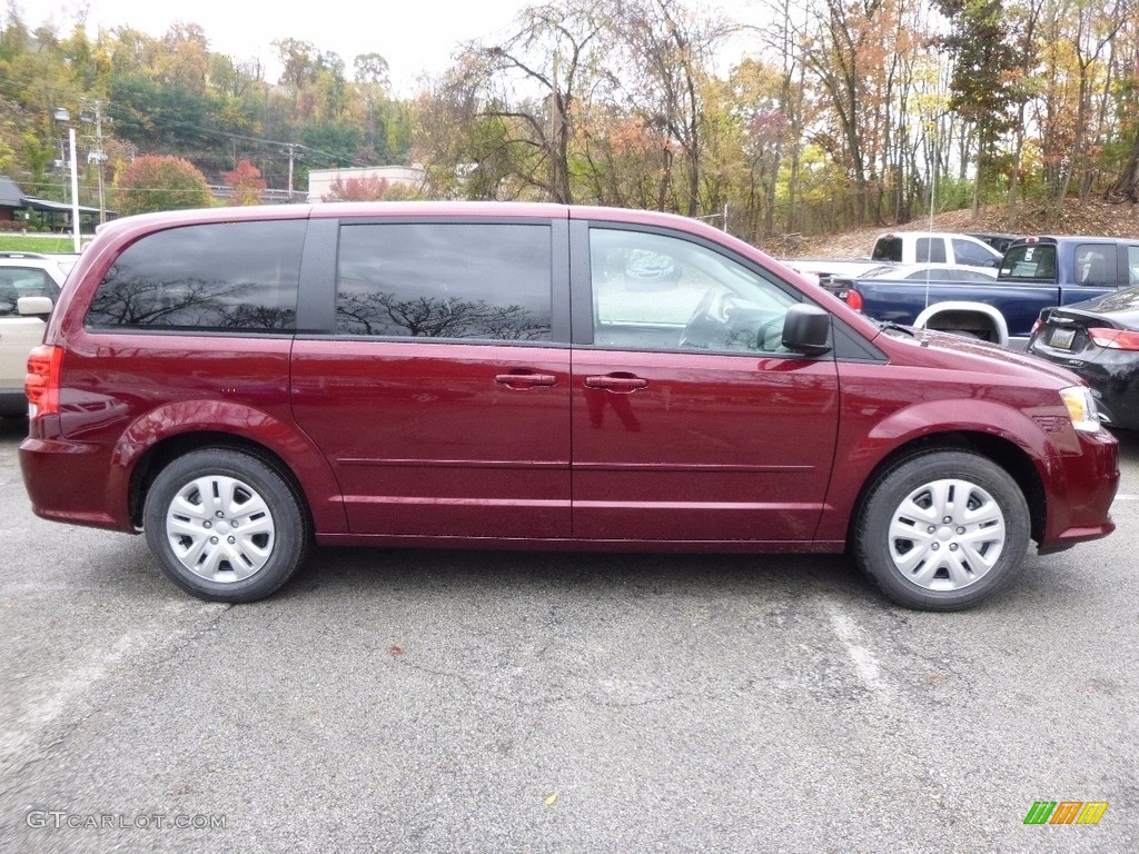 Octane Red 2017 Dodge Grand Caravan SE Exterior Photo #116830920