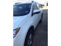 Super White - RAV4 XLE Photo No. 1