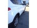Super White - RAV4 XLE Photo No. 4