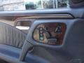 Black - E 320 Sedan Photo No. 13