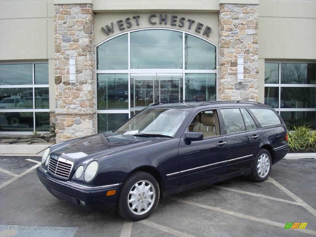 1999 E 320 4Matic Wagon - Midnight Blue / Parchment photo #1