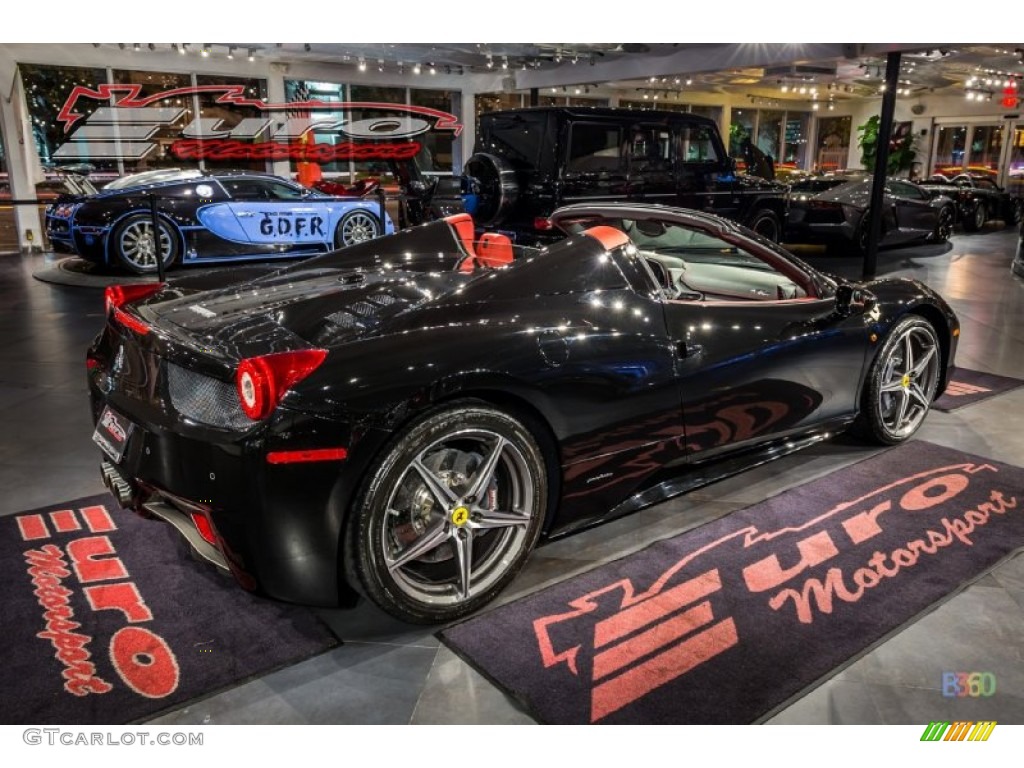 2013 458 Spider - Nero Daytona (Black Metallic) / Rosso photo #17