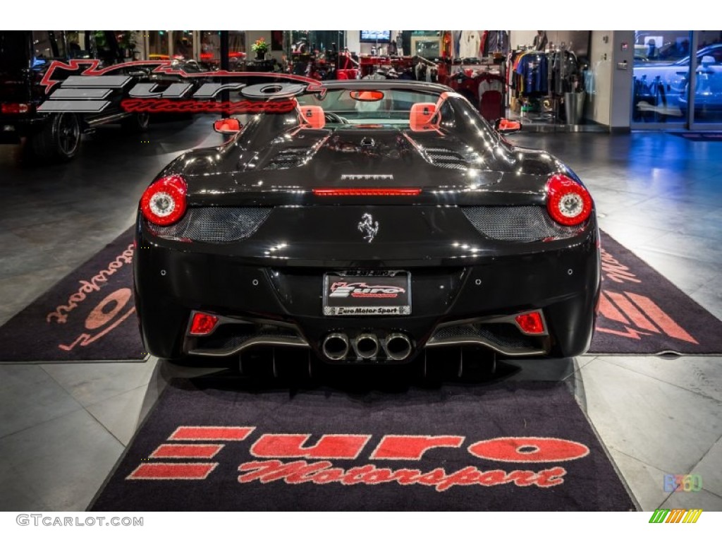 2013 458 Spider - Nero Daytona (Black Metallic) / Rosso photo #18