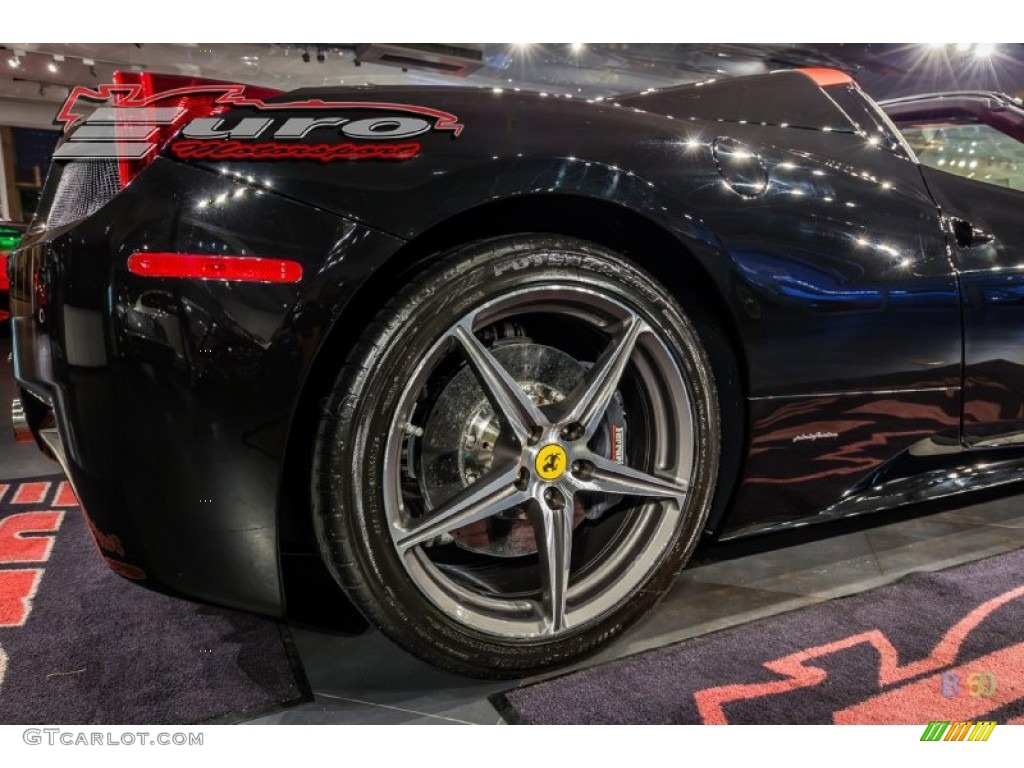 2013 458 Spider - Nero Daytona (Black Metallic) / Rosso photo #27