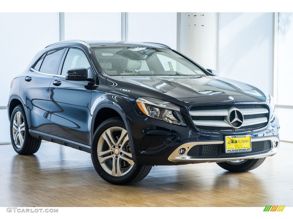 2017 GLA 250 - Lunar Blue Metallic / Beige photo #12