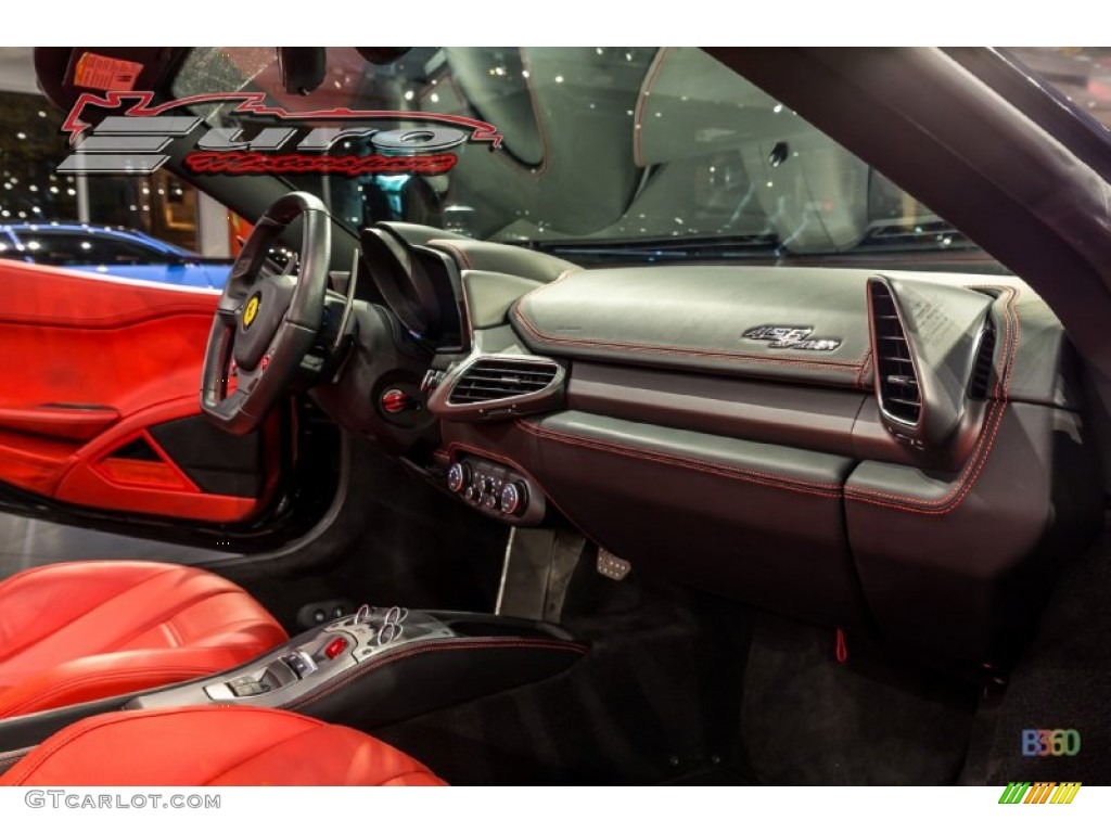 2013 458 Spider - Nero Daytona (Black Metallic) / Rosso photo #43