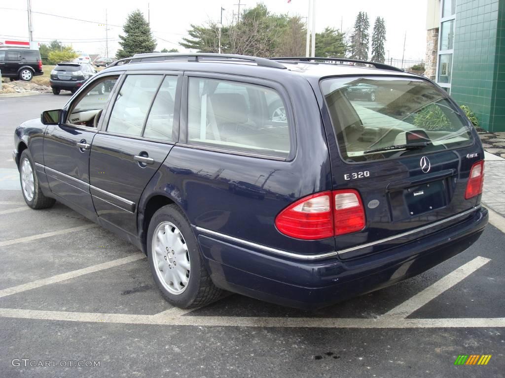 1999 E 320 4Matic Wagon - Midnight Blue / Parchment photo #9