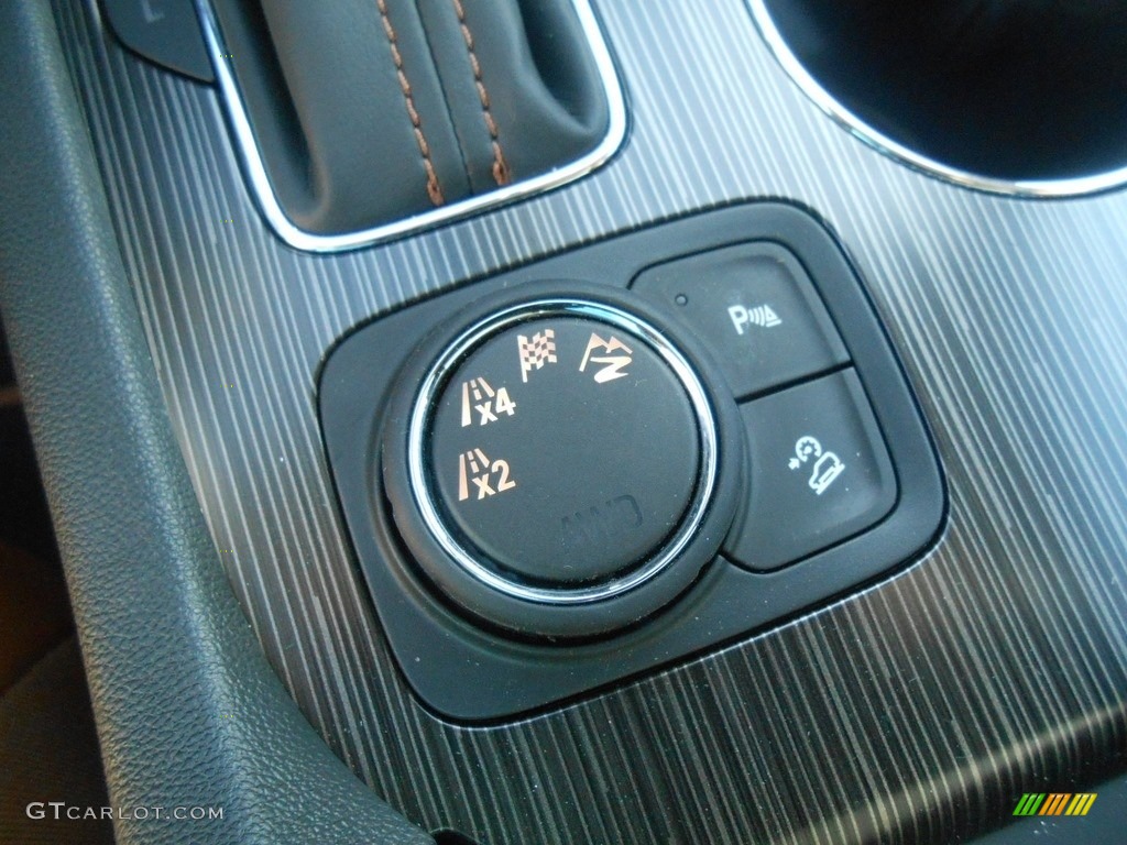 2017 GMC Acadia All Terrain SLT AWD Controls Photo #116837021