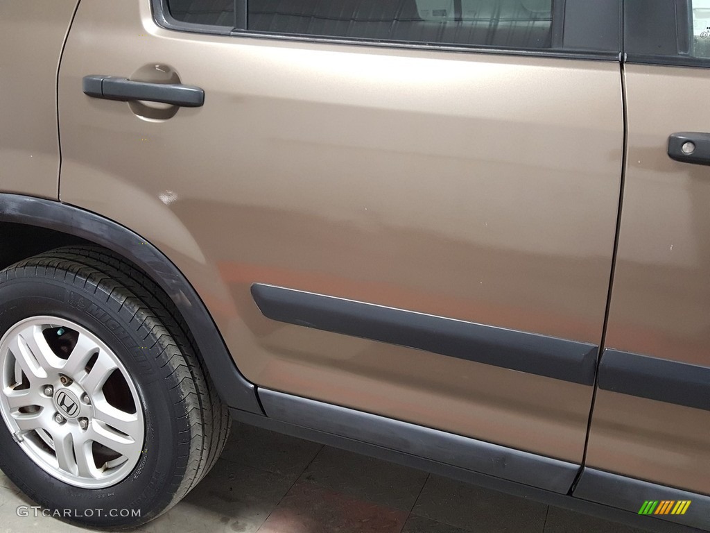 2004 CR-V EX 4WD - Mojave Mist Metallic / Saddle photo #38