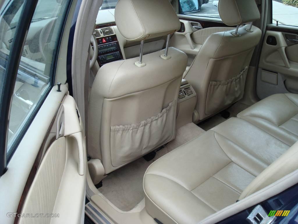 1999 E 320 4Matic Wagon - Midnight Blue / Parchment photo #16