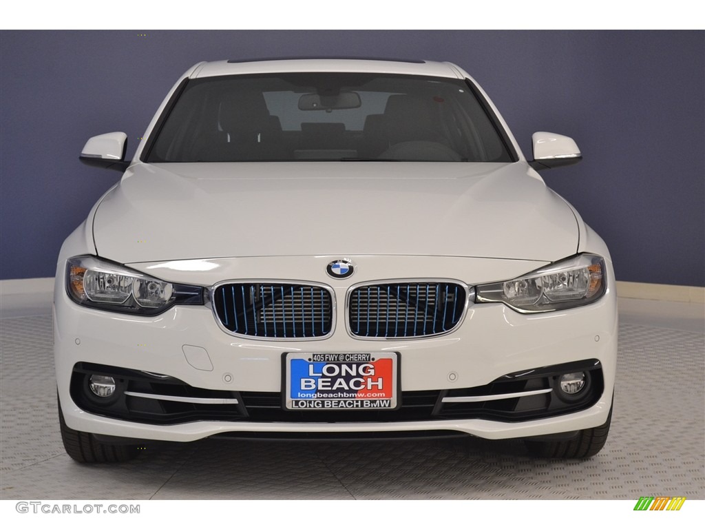 2017 3 Series 330e iPerfomance Sedan - Alpine White / Black photo #2