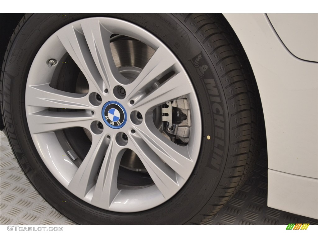 2017 3 Series 330e iPerfomance Sedan - Alpine White / Black photo #6