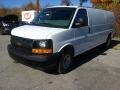 Summit White 2017 Chevrolet Express 3500 Cargo Extended WT