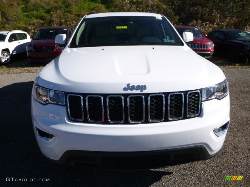 2017 Grand Cherokee Laredo E 4x4 - Bright White / Black/Light Frost Beige photo #11