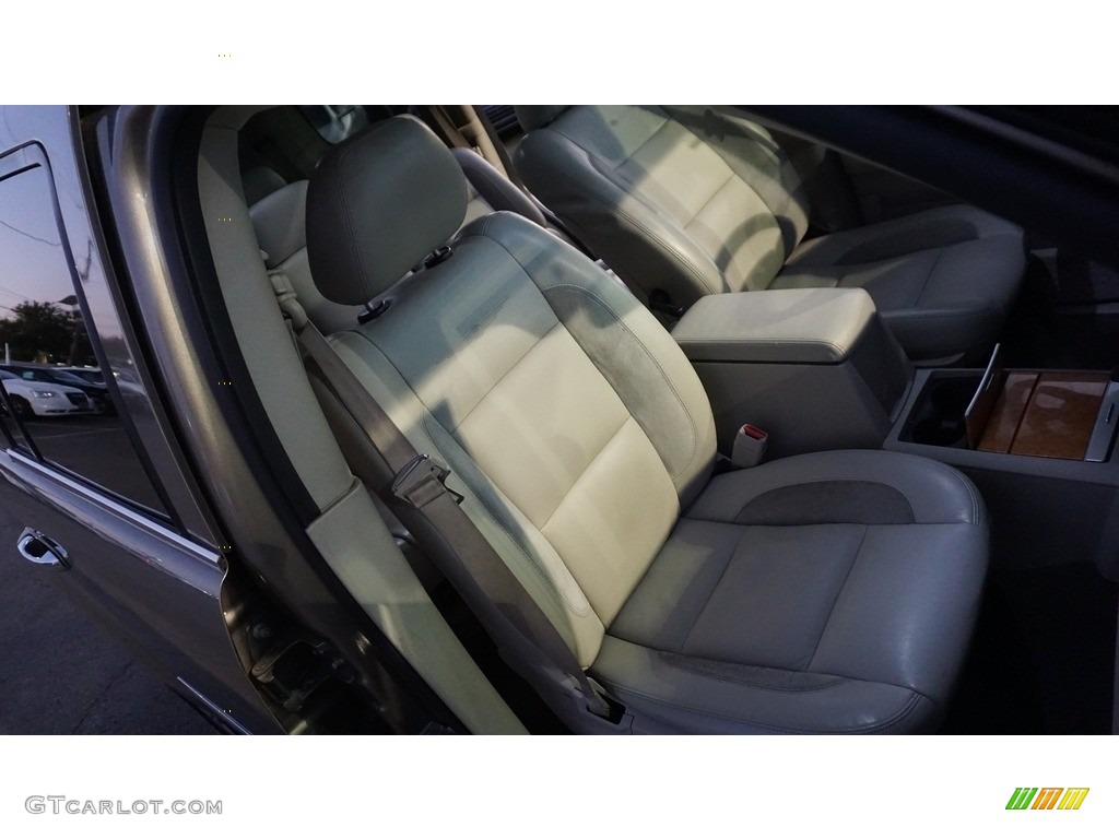 2007 Aspen Limited HEMI 4WD - Light Khaki Beige Metallic / Dark Slate Gray/Light Slate Gray photo #10