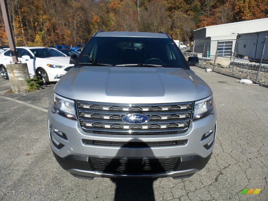 2017 Explorer XLT 4WD - Ingot Silver / Ebony Black photo #3