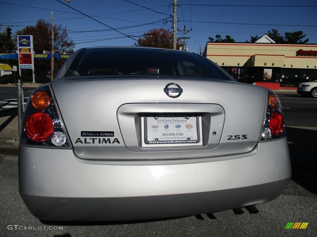 2003 Altima 2.5 S - Sheer Silver Metallic / Charcoal photo #3