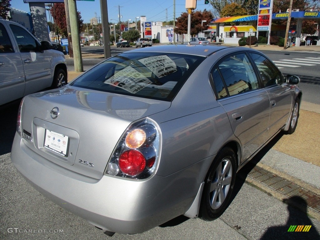 2003 Altima 2.5 S - Sheer Silver Metallic / Charcoal photo #5