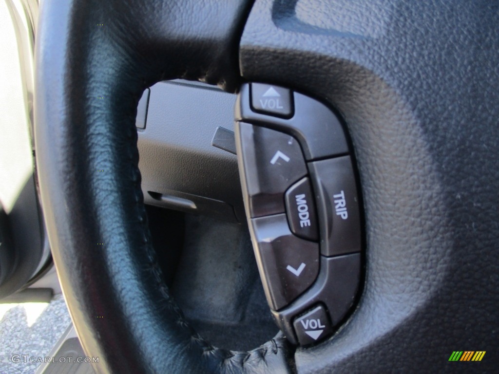 2003 Altima 2.5 S - Sheer Silver Metallic / Charcoal photo #37