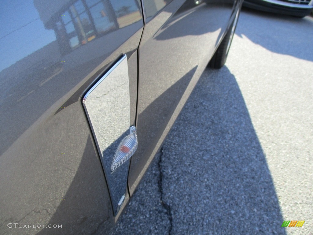 2011 SRX 4 V6 AWD - Gold Mist Metallic / Shale/Brownstone photo #34