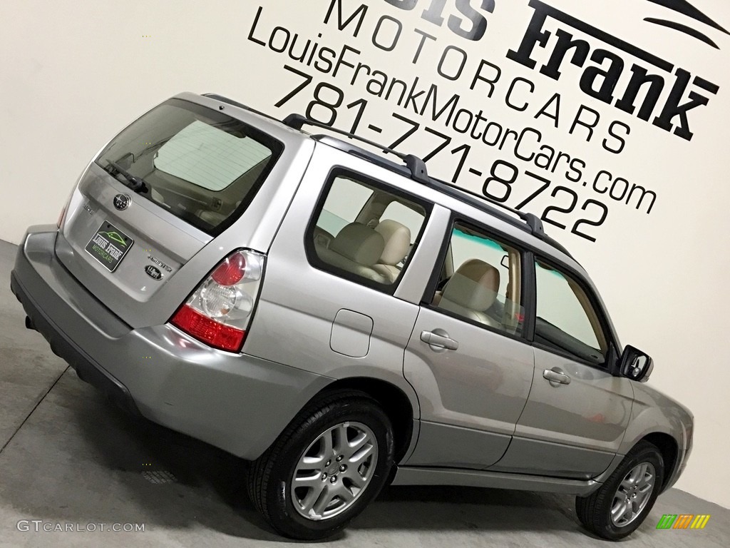 2007 Forester 2.5 X L.L.Bean Edition - Crystal Gray Metallic / Desert Beige photo #11