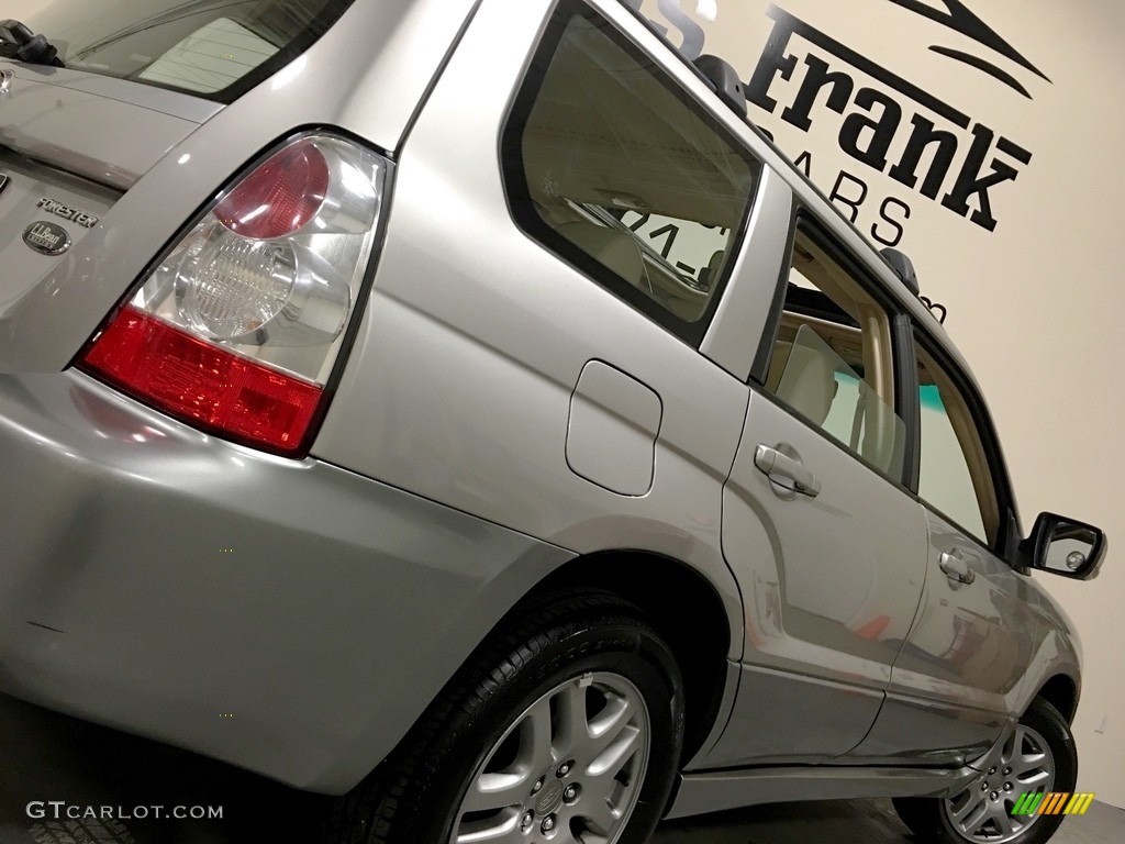 2007 Forester 2.5 X L.L.Bean Edition - Crystal Gray Metallic / Desert Beige photo #13