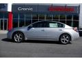 Radiant Silver Metallic - Altima 3.5 SE Photo No. 1