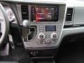 2017 Toyota Sienna SE Controls