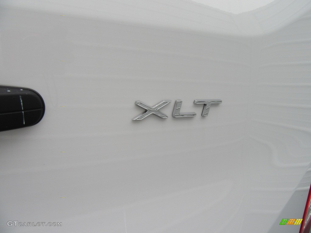 2017 Ford Transit Wagon XLT 350 MR Long Marks and Logos Photo #116877843