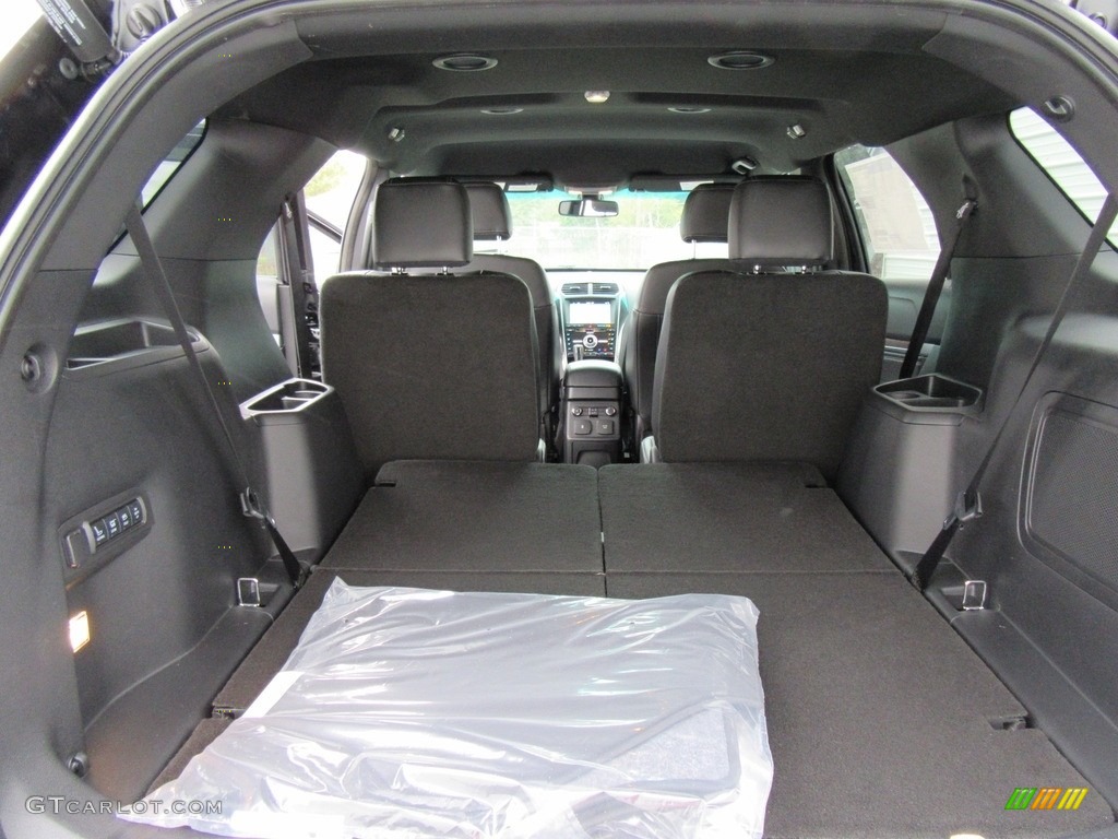 2017 Explorer Limited - Shadow Black / Ebony Black photo #17