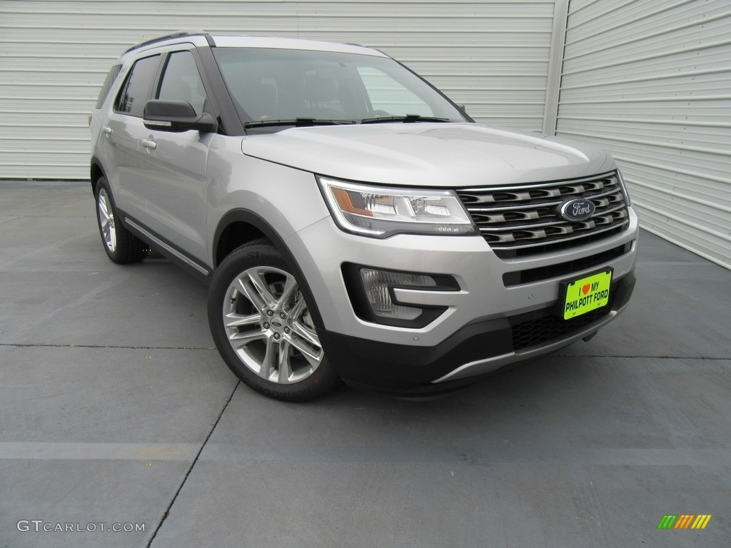 2017 Explorer XLT - Ingot Silver / Ebony Black photo #2