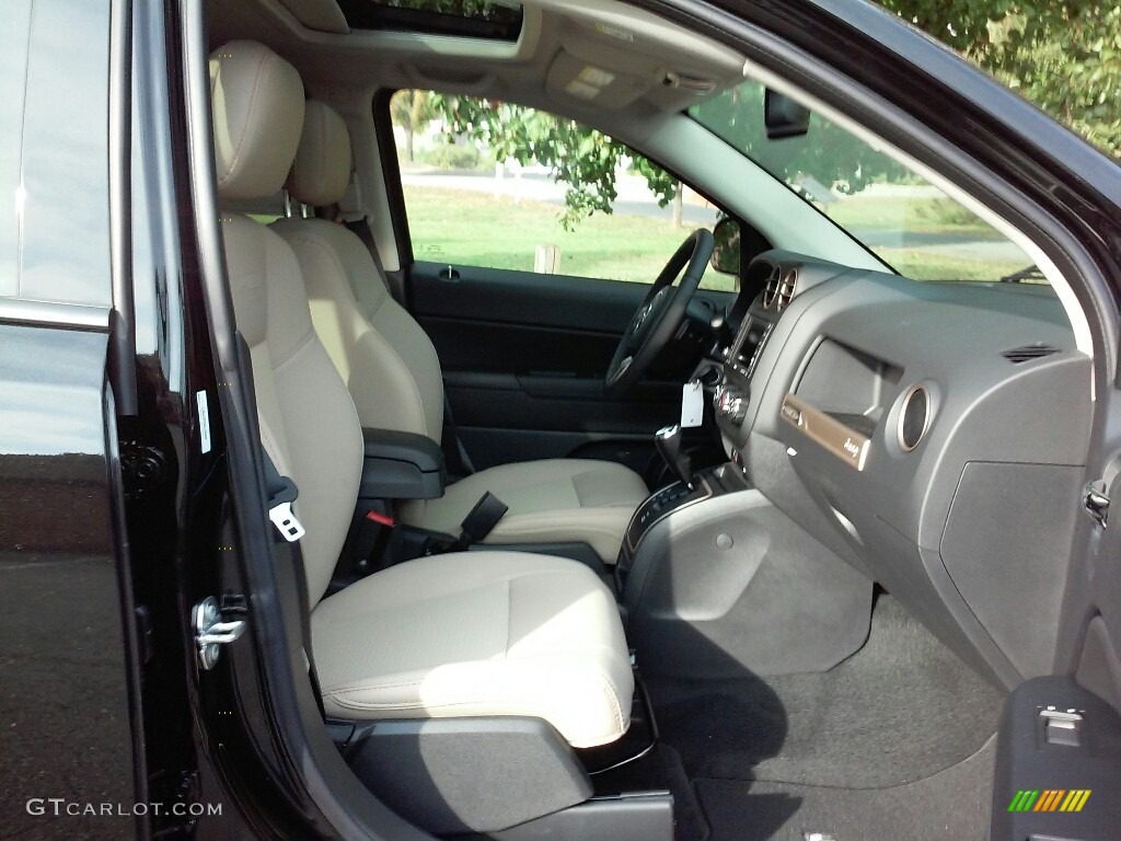 2017 Jeep Compass 75th Anniversary Edition Front Seat Photo #116884406