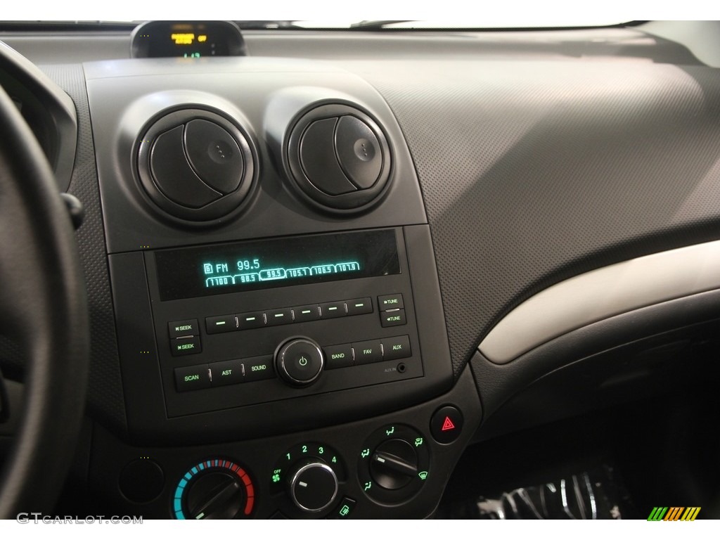 2009 Aveo Aveo5 LT - Medium Gray / Charcoal photo #8