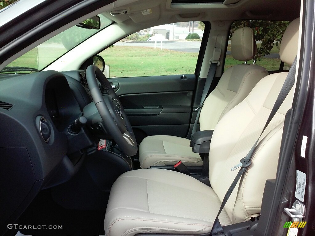 Black/Light Frost Interior 2017 Jeep Compass 75th Anniversary Edition Photo #116885111