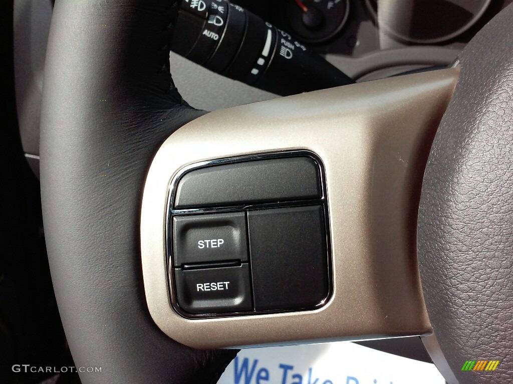 2017 Jeep Compass 75th Anniversary Edition Controls Photo #116885282