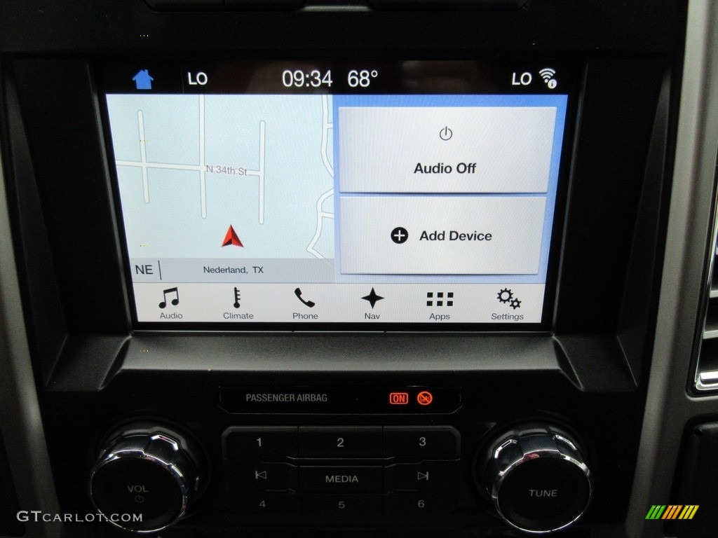 2017 Ford F250 Super Duty Lariat Crew Cab 4x4 Navigation Photo #116886764