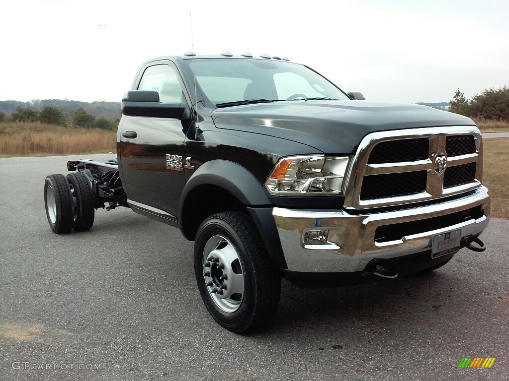 Brilliant Black Crystal Pearl 2017 Ram 5500 Tradesman Regular Cab Chassis Exterior Photo #116887043