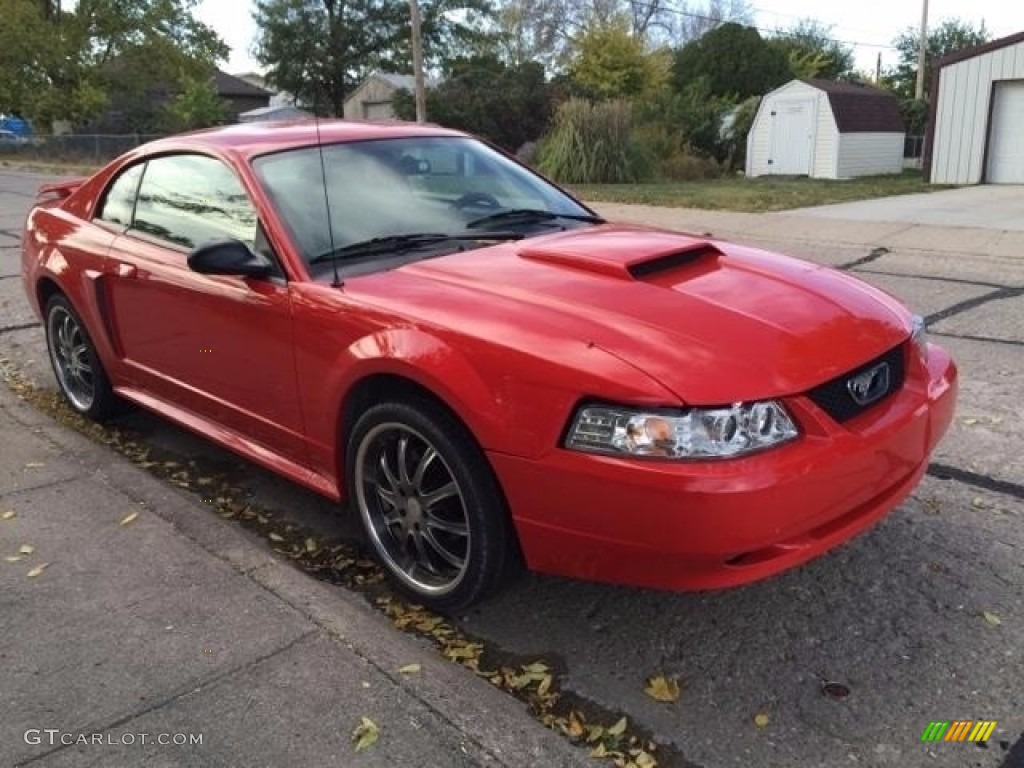 2001 Mustang GT Coupe - Performance Red / Medium Graphite photo #9
