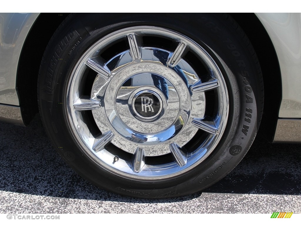 2004 Rolls-Royce Phantom Standard Phantom Model Wheel Photo #116888138