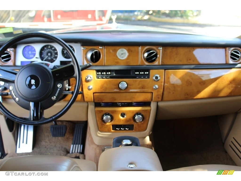 2004 Rolls-Royce Phantom Standard Phantom Model Moccasin/Black Dashboard Photo #116888477