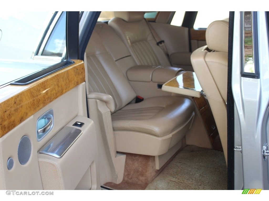 Moccasin/Black Interior 2004 Rolls-Royce Phantom Standard Phantom Model Photo #116888714