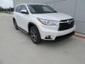 Blizzard Pearl 2016 Toyota Highlander XLE Exterior