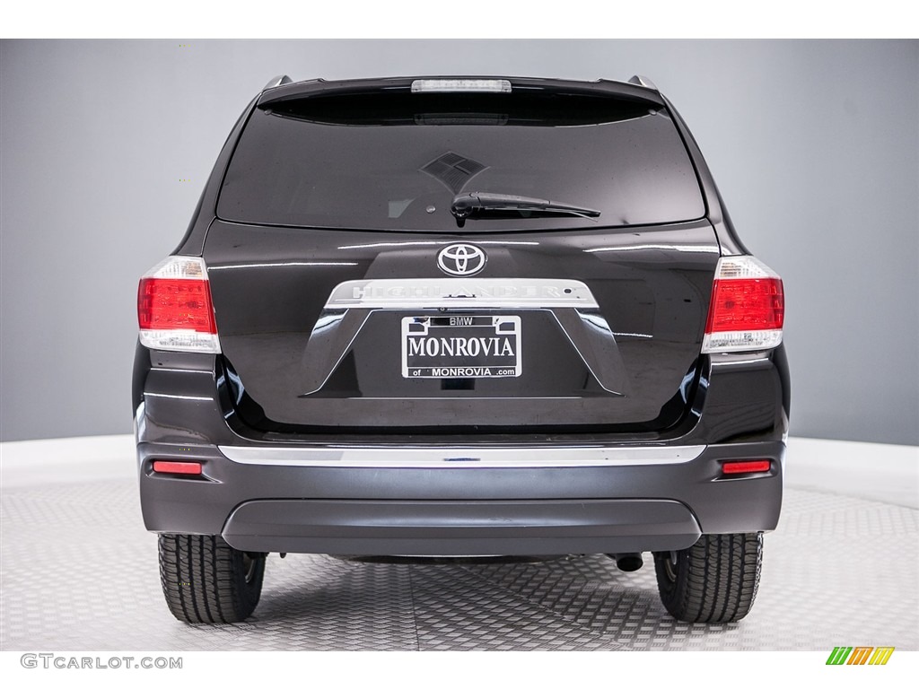 2013 Highlander SE - Black / Black photo #3