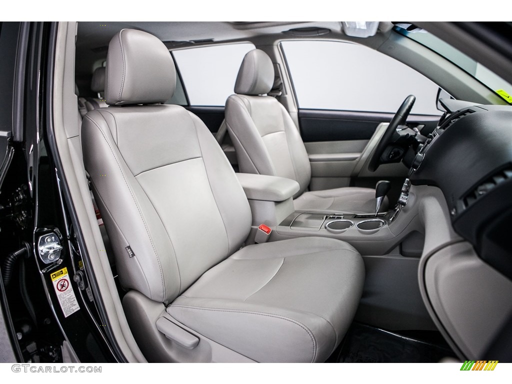 2013 Highlander SE - Black / Black photo #15