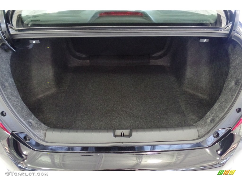 2017 Honda Civic Touring Sedan Trunk Photo #116892731