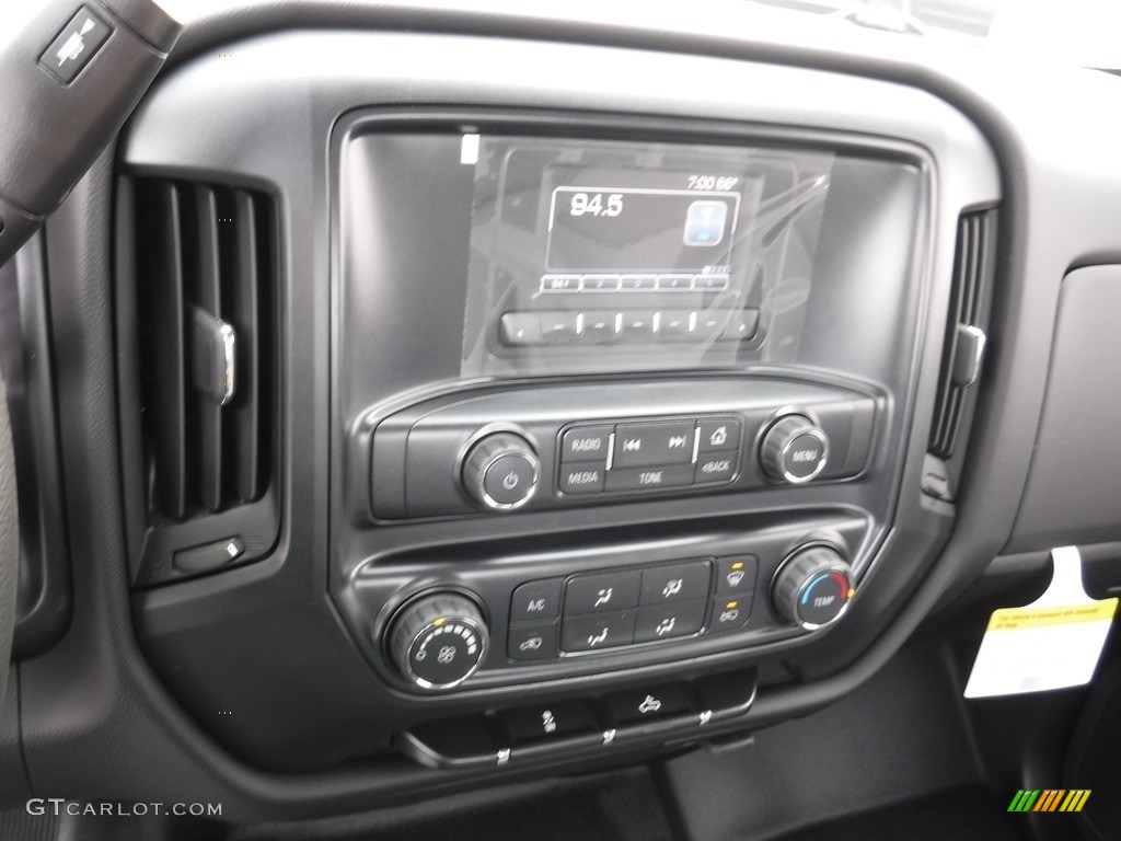 2017 Chevrolet Silverado 1500 WT Double Cab 4x4 Controls Photo #116892845